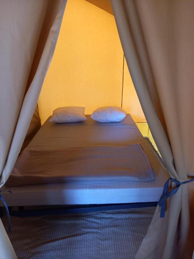 Camping Onlycamp Les Pins Nancay Ngoại thất bức ảnh